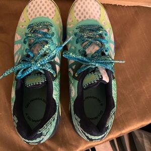 Asics Gel-Noosa Tri 9 Women's Size 9 1/2 Athletic Triathlon Shoes White Blue